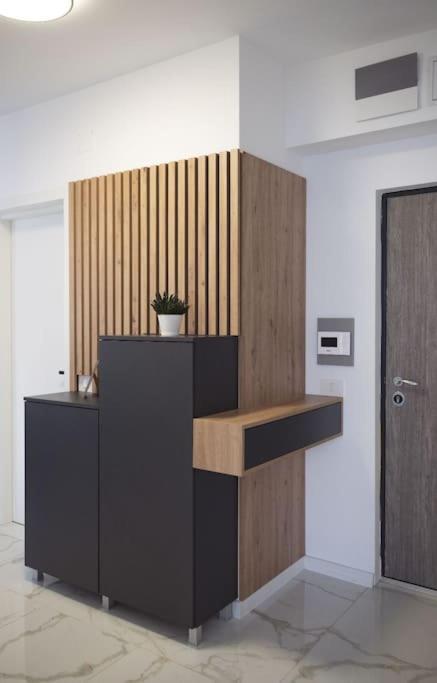 Eliza'S Apartment By Oasis Homes Oradea Εξωτερικό φωτογραφία